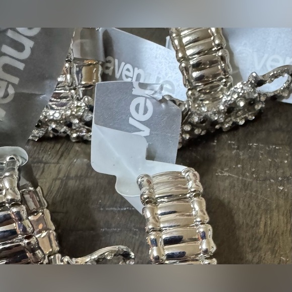 Women’s Jewelry Collection  35+ Stunning Pieces!  Great for Gifts! - Picture 11 of 14